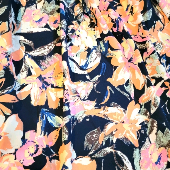 Maternity blouse - Picture 2 of 5